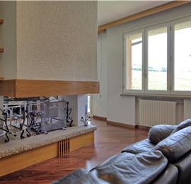 3 bedroom villa with pool and tennis court near Florence, sleeps 6